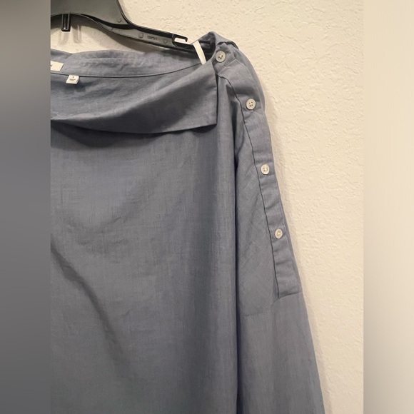 Aritzia Babaton off -one shoulder chambray top - Picture 6 of 12